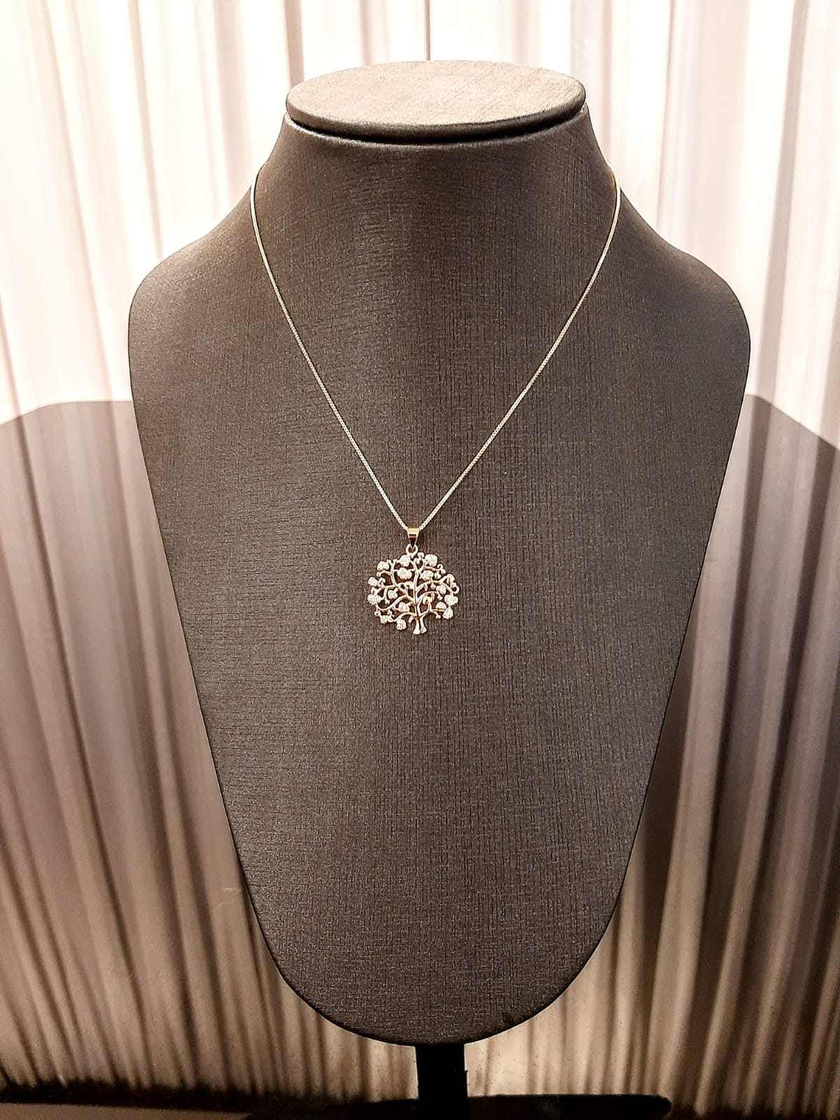 Colar árvore da vida ouro semijoia 18K