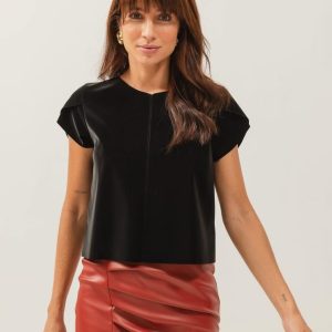 Blusa Couro Tecnologico Aveludado Preto