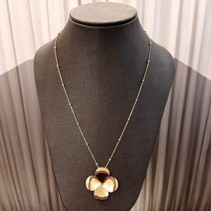 Colar orgânico flor ouro semijoia 18K